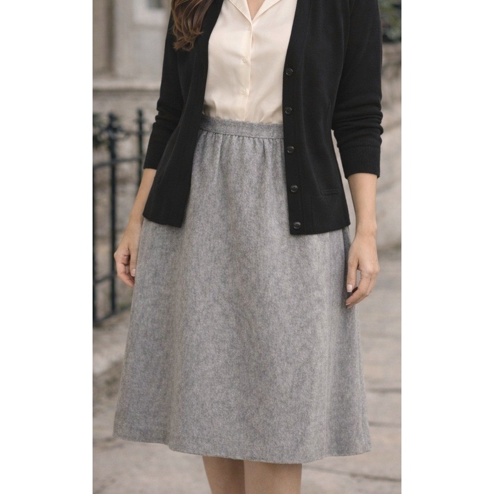 VTG Nancy Jennifer Canada Gray Wool Midi Skirt Made in Canada Women's Size 9/10